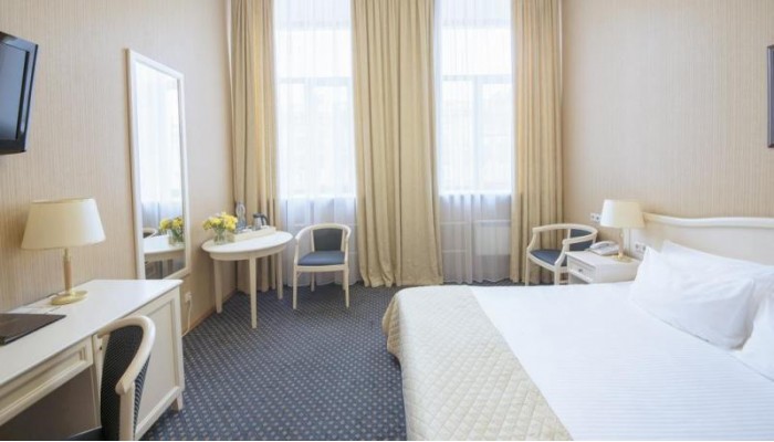 Aston Hotel poza 1